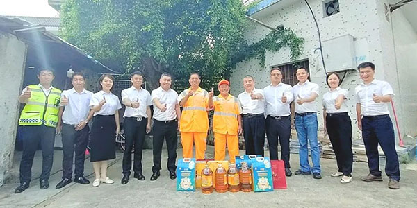 东莞日报：友善东莞故事温暖全网背后，，，，，尚有这家“友善企业”的助力！